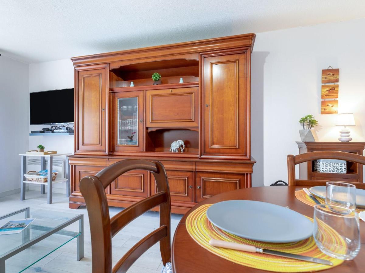 Apartment La Chenaie-4 By Interhome